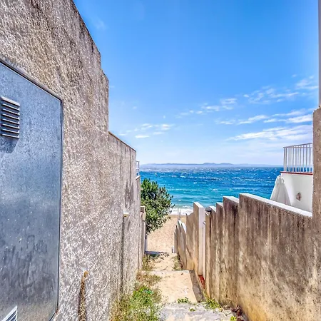 Beachfront In Platja Almadrava Apartamento